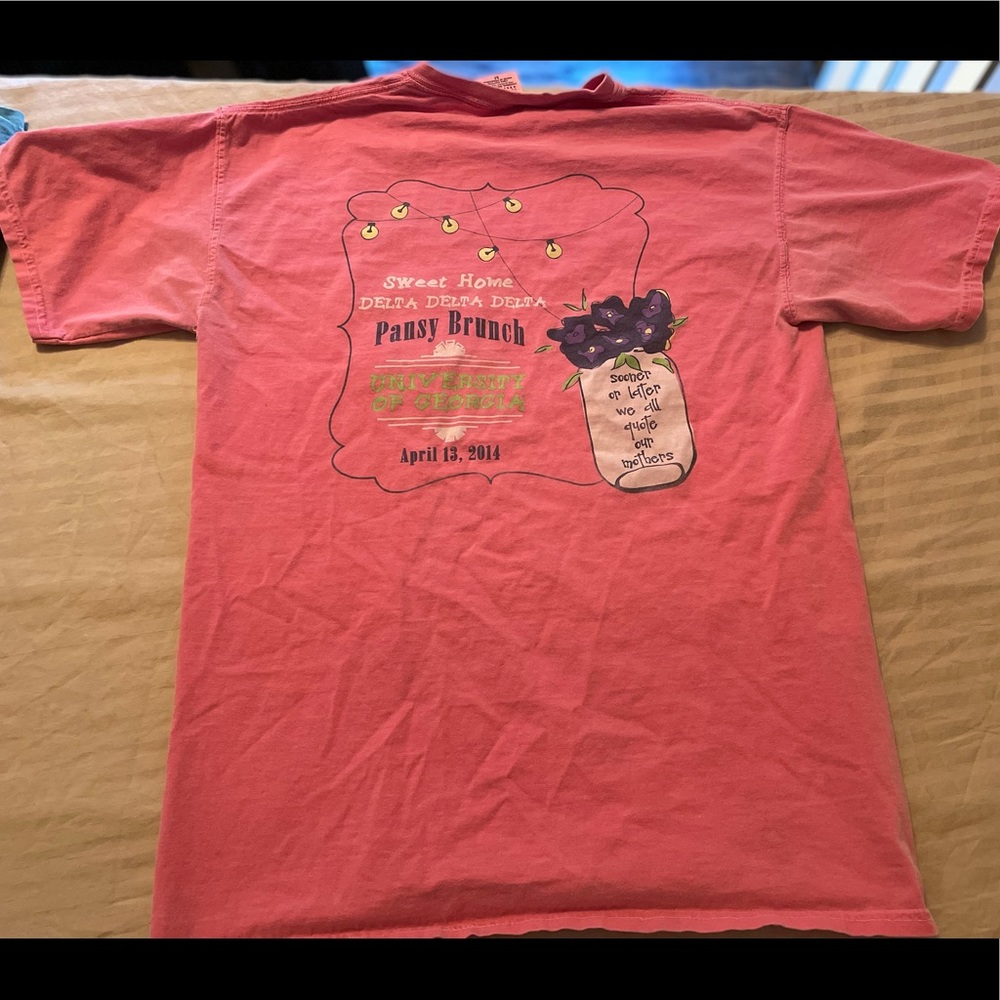 Tridelta pink tee shirt